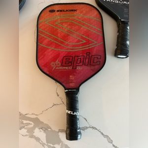 Pickleball Selkirk paddle
